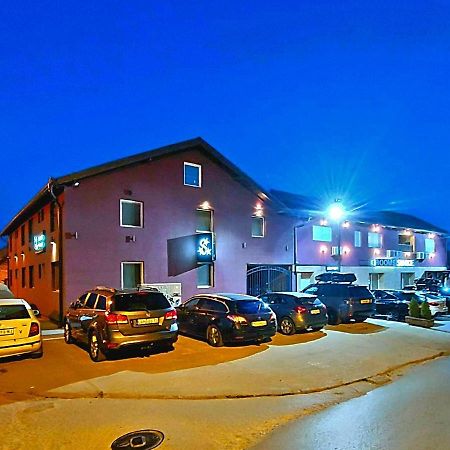 Rooms " Simke " Subotica Zewnętrze zdjęcie