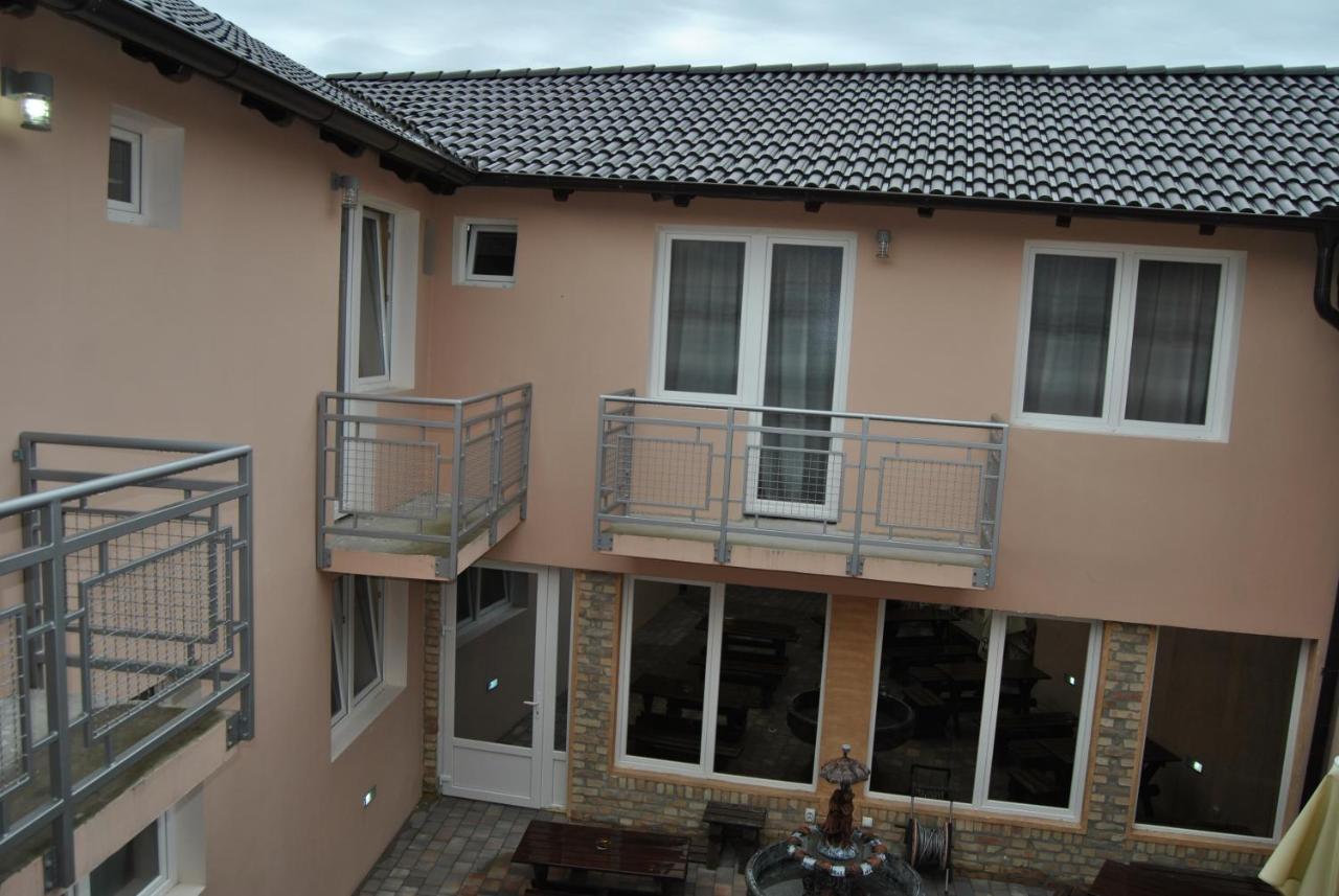 Rooms " Simke " Subotica Zewnętrze zdjęcie