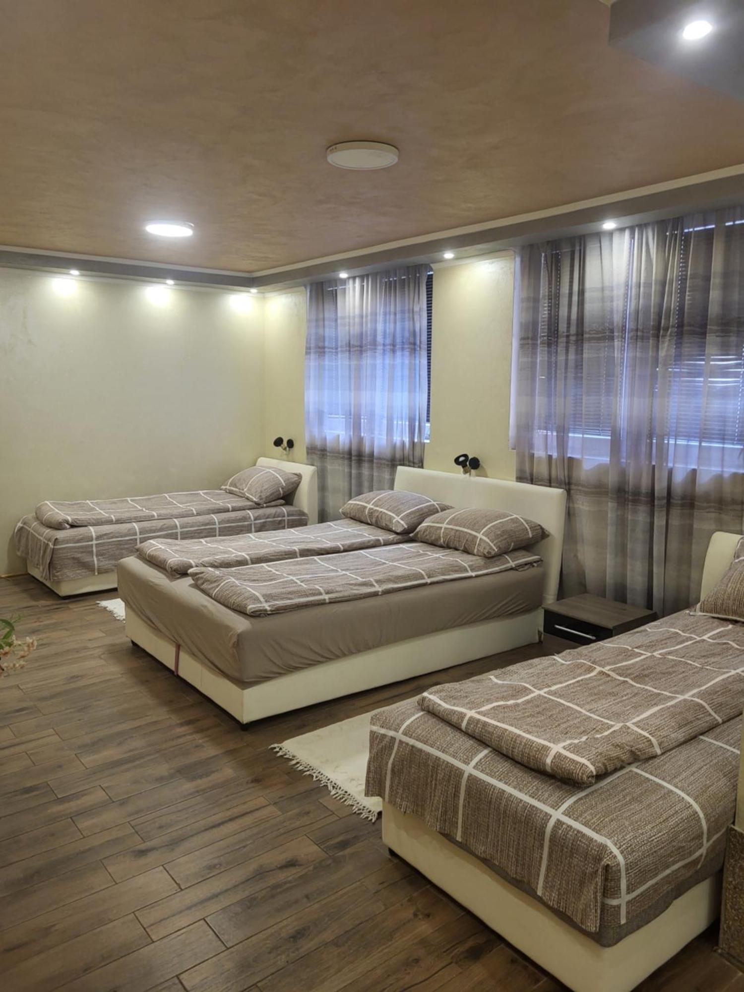 Rooms " Simke " Subotica Zewnętrze zdjęcie